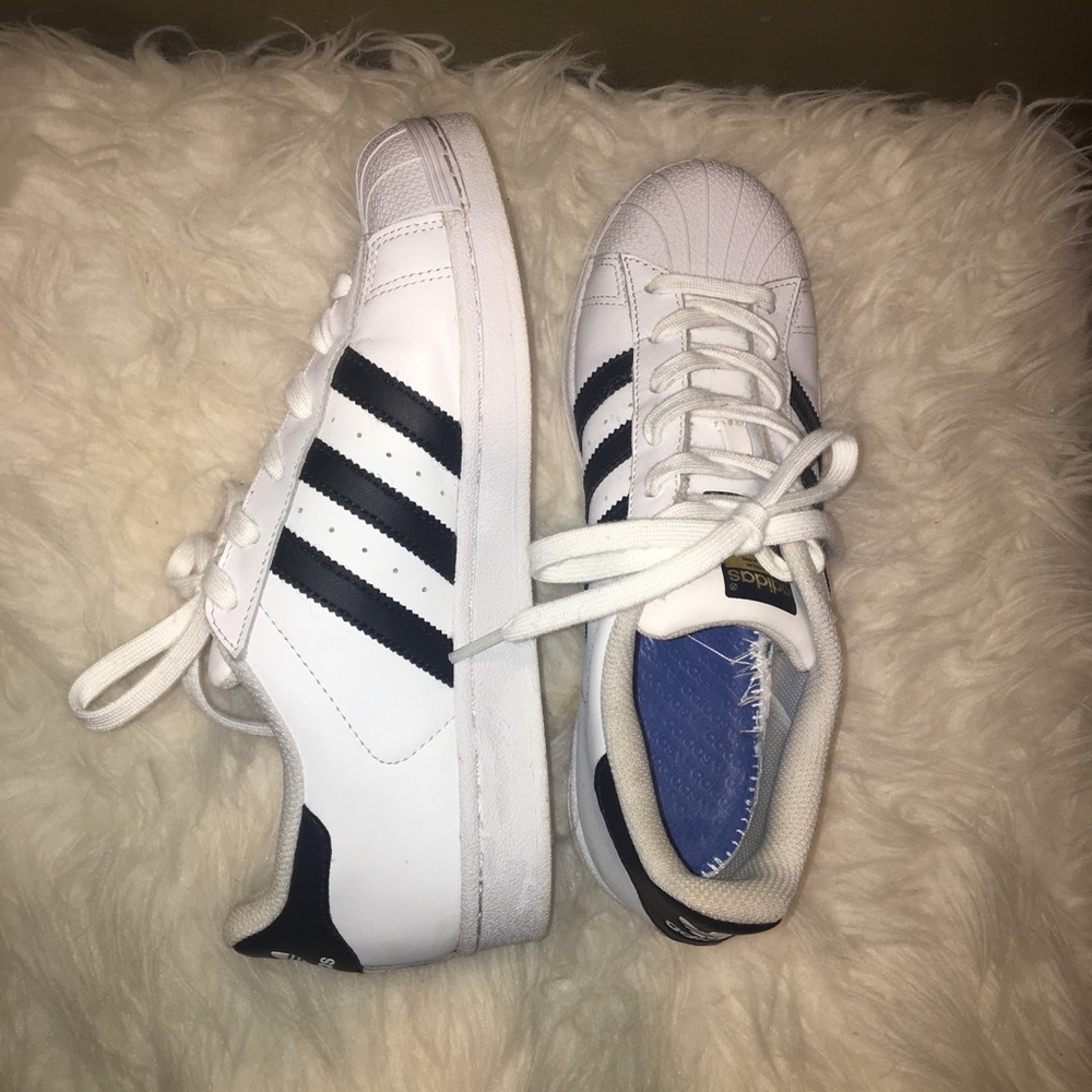 superstar adidas sneakers
